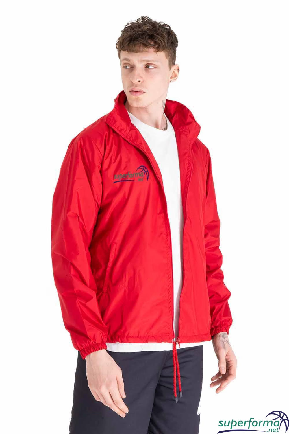 Kırmızı Yağmurluk